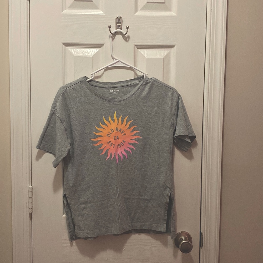 Gray Old Navy Shirt!! Chic and cute! Perfect for your daughter:)